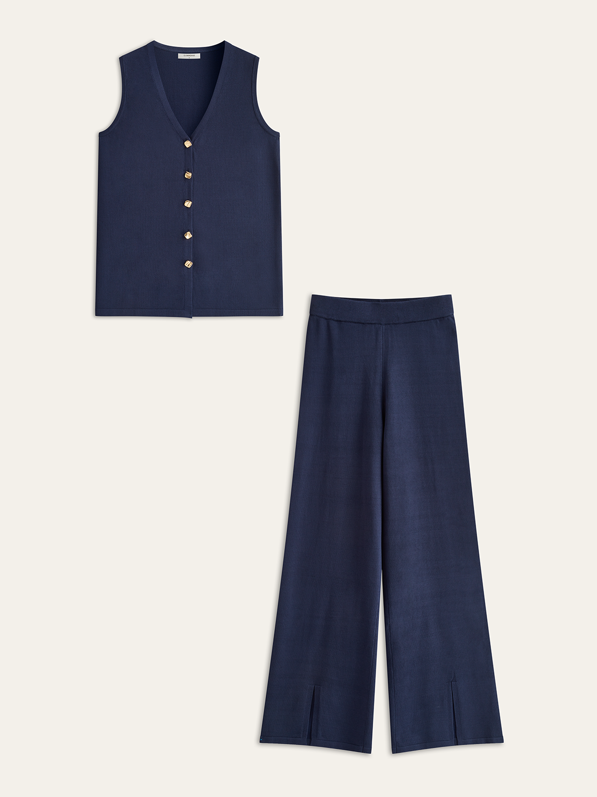 Goldenes Knopf Strickweste Hosen Set