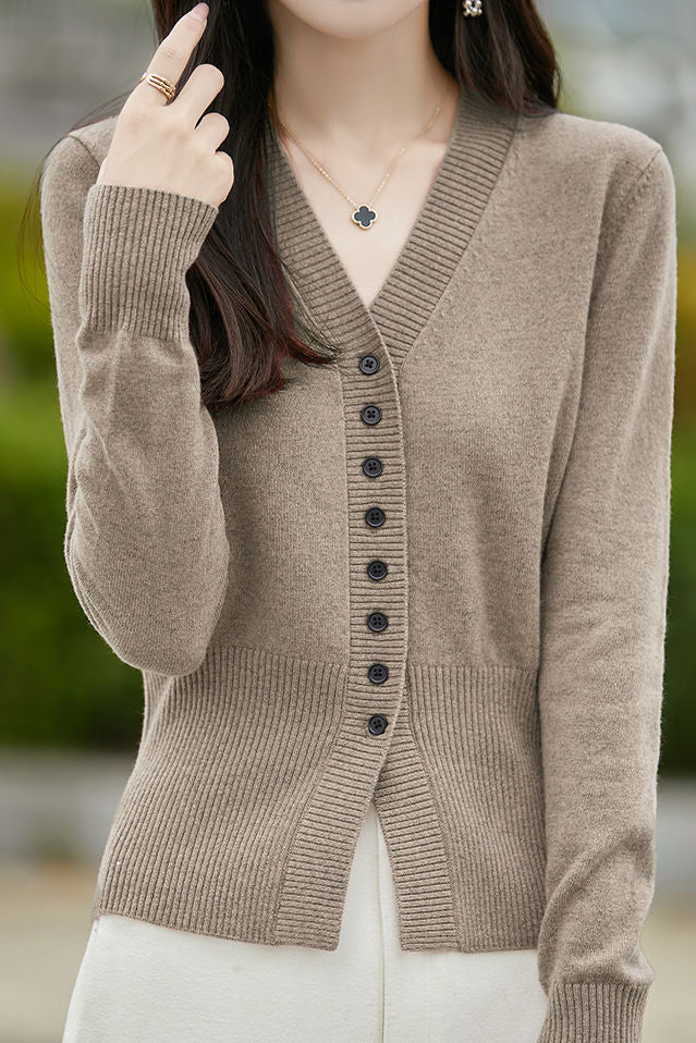 Früher Herbst sanfter V-Ausschnitt Strickcardigan