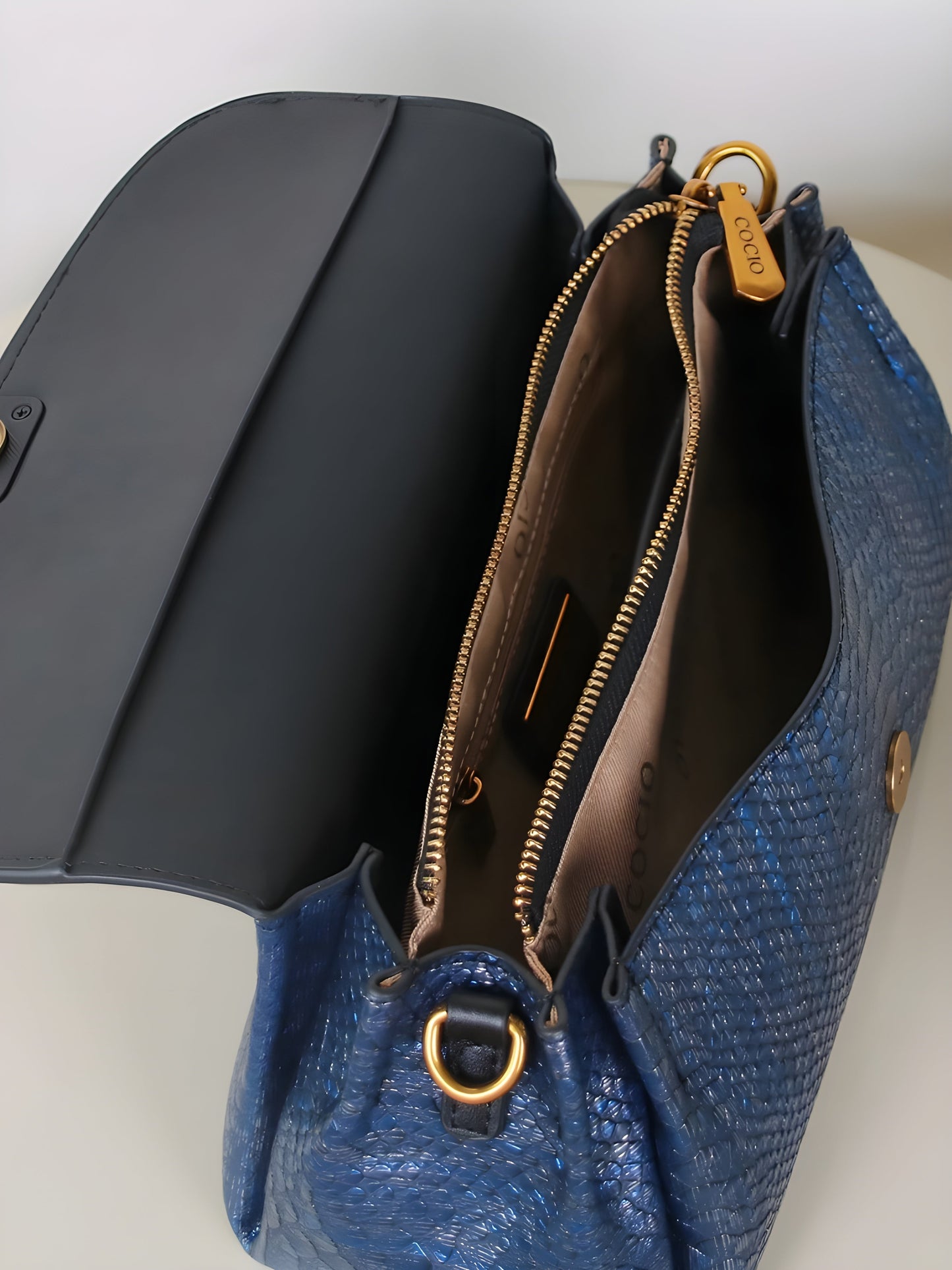Prägung Schlangenleder-Print Schultertasche