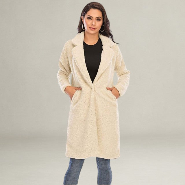 Monelle™ | Vicky Teddy Mantel