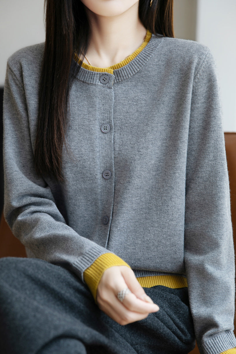 Lässiger Rundhals-Fake-Zweiteiler mit Paneelen Cardigan