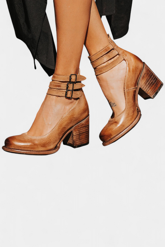 ELYRA™ | Moderne Blockabsätze aus schwarzem Leder