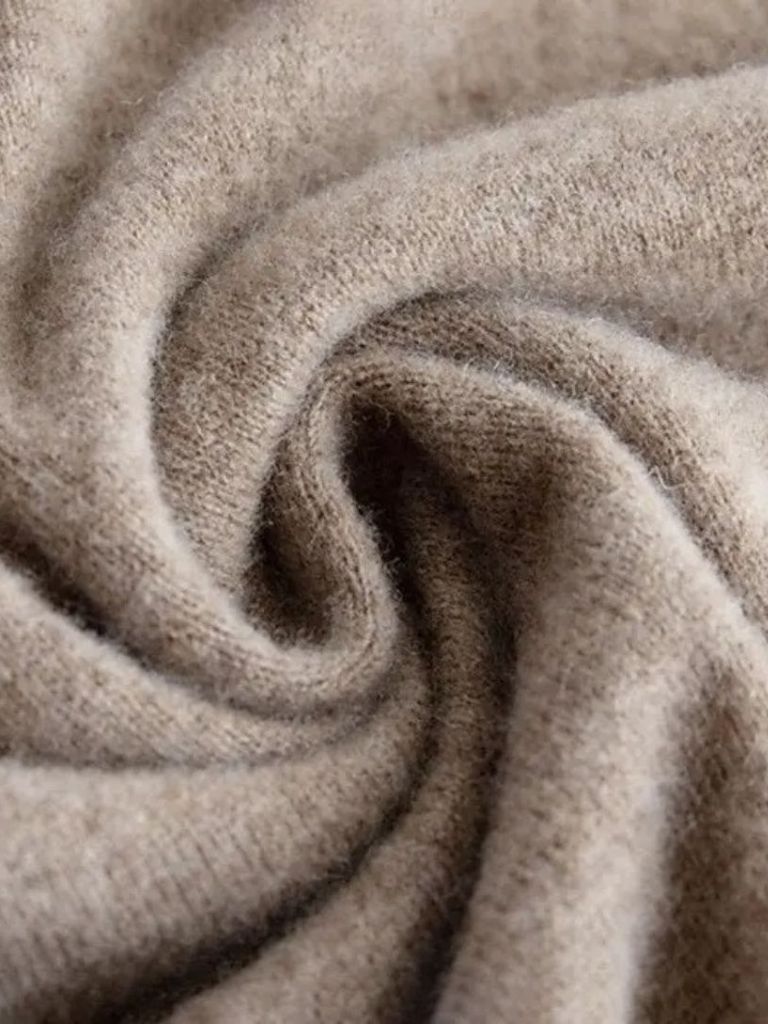 100% Elegante Merinowoll-Weste - Cross & Crown