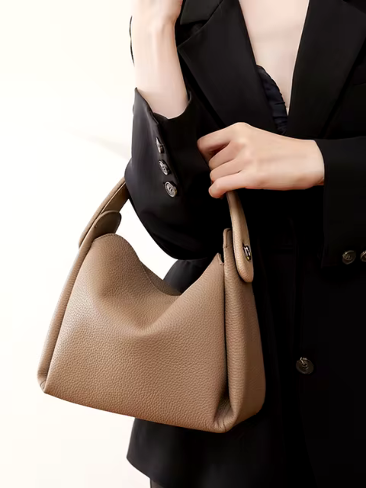 Lässige Chic Luxe Loop Tasche