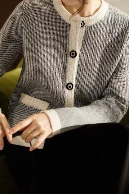 Rundhals-Bi-Color Strickcardigan - 2 Farben verfügbar