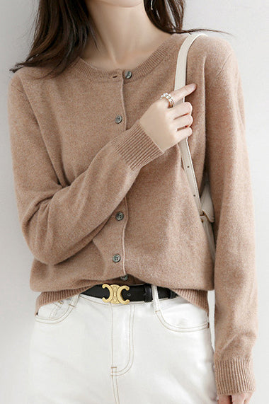 Rundhals-Wollstrick-Cardigan - 12 Farben verfügbar