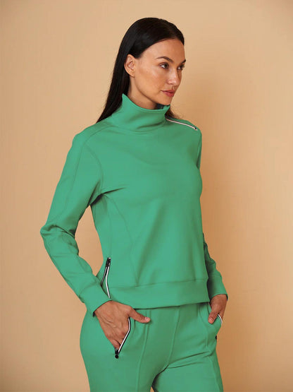 Mehr als nur ein einfaches Golf-Sweatshirt mit unregelmäßigem Kragen