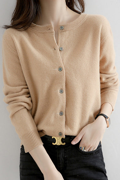 Rundhals-Wollstrick-Cardigan - 12 Farben verfügbar