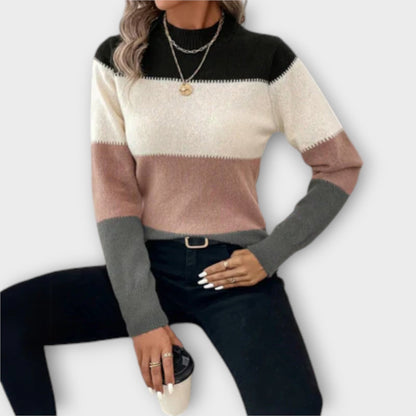 Mia | Stylischer Streifenpullover