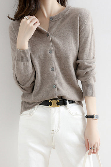 Rundhals-Wollstrick-Cardigan - 12 Farben verfügbar