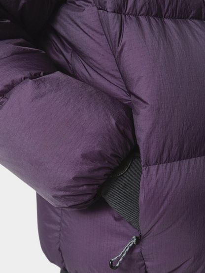 CougarStep - 95% weiße Gänsedaunen Jacke mit dreifacher Schutzfunktion und Stehkragen