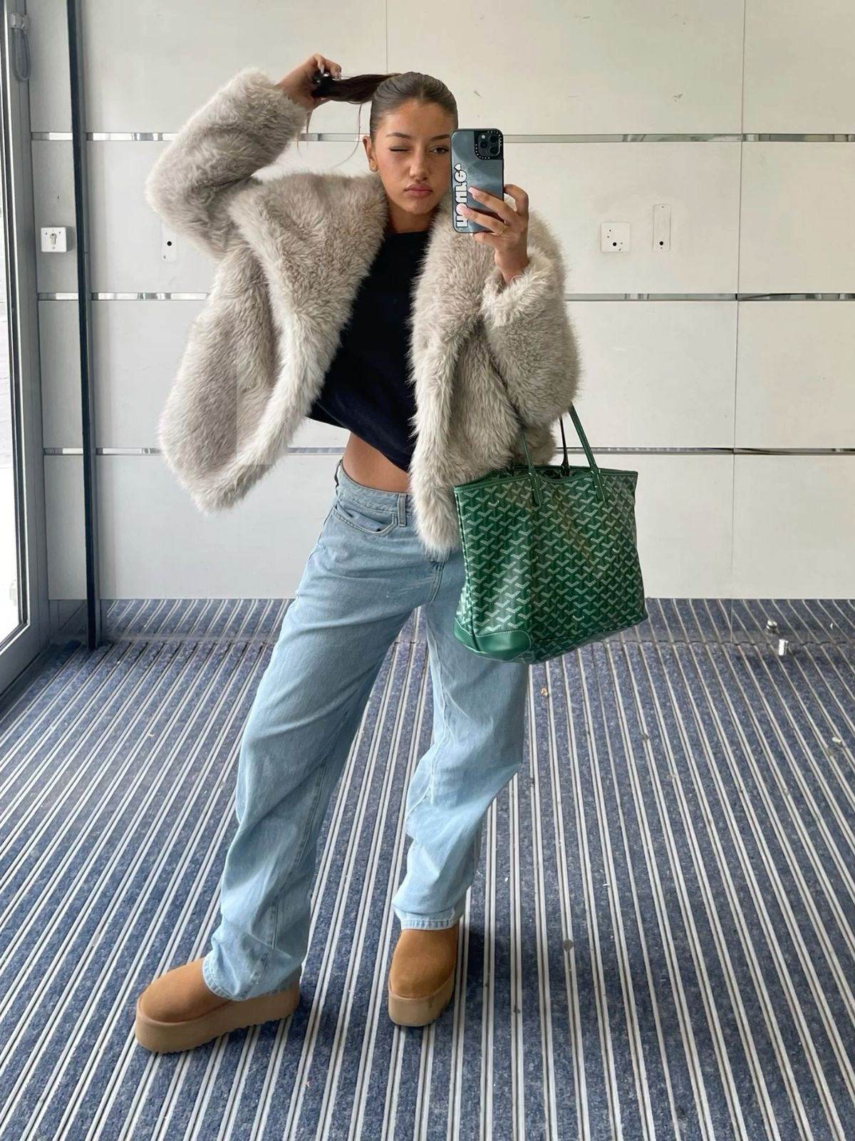 Mystique & Co™ Pelzmantel