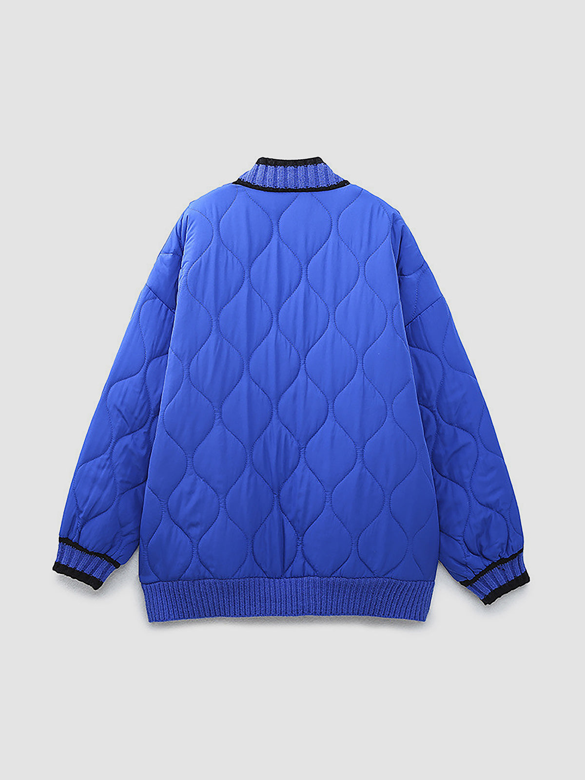 Geflochtene Kiloš Oversize Strickjacke