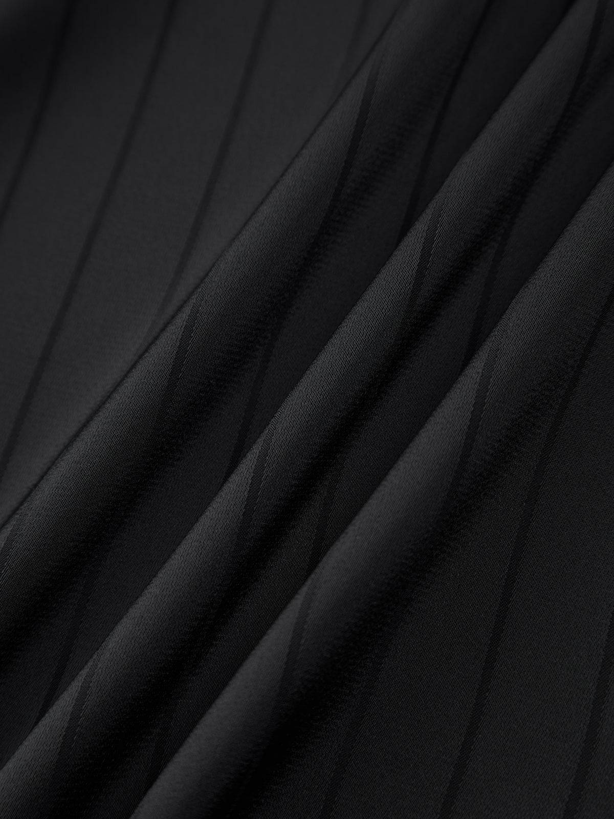 Charlotte – Oversized Hemd mit Knopfleiste und Kragen