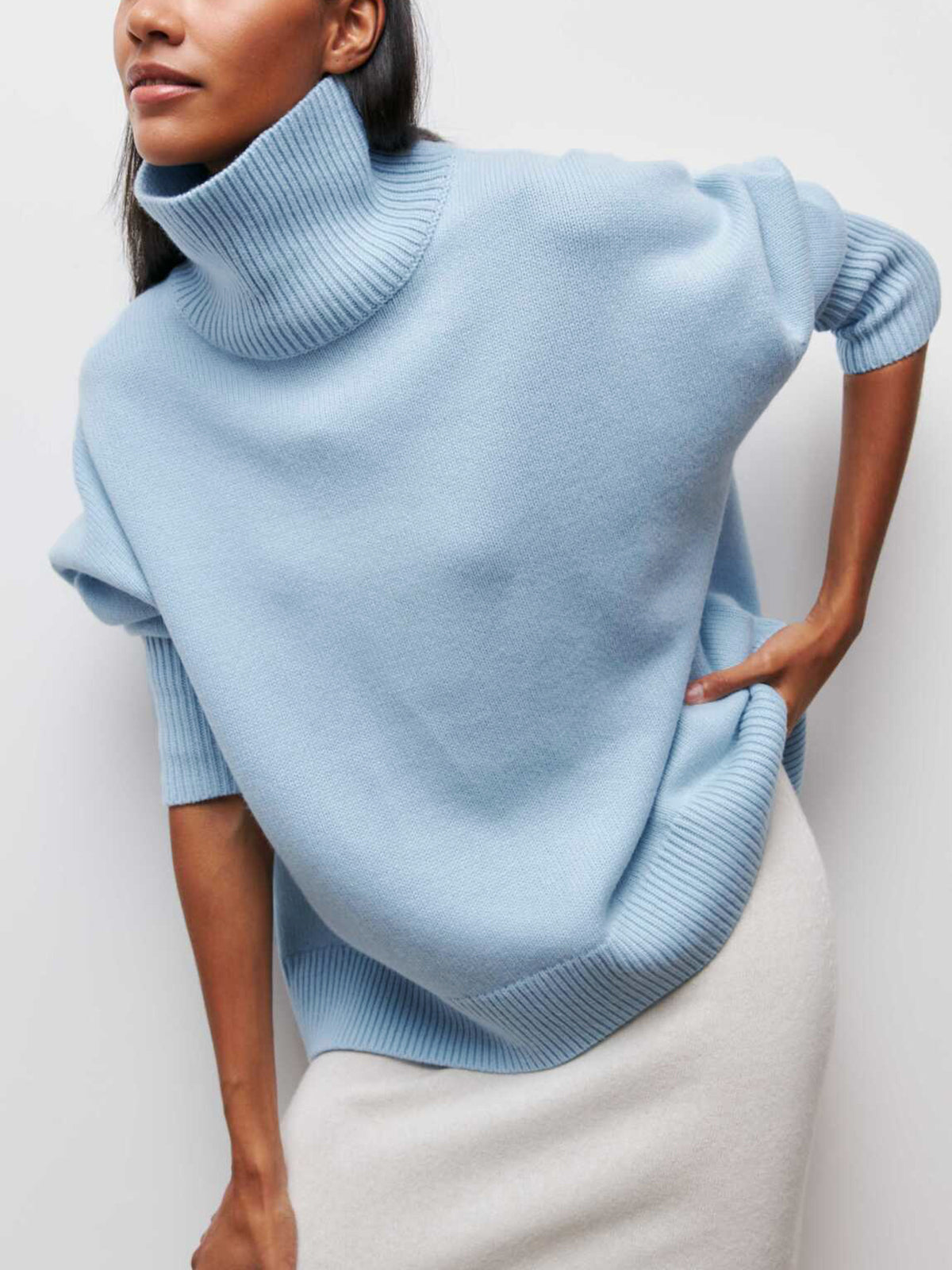 Wolkenloser Himmel Rollkragen Oversized Pullover