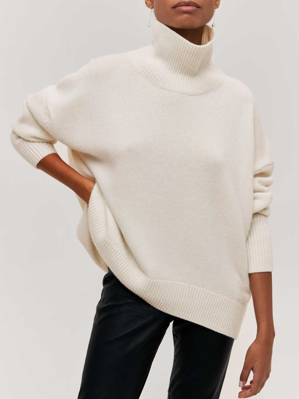 Wolkenloser Himmel Rollkragen Oversized Pullover