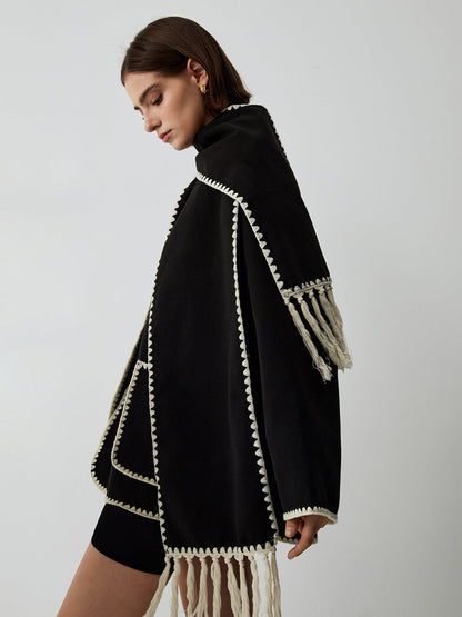 Kontrastbesatz-Jacke mit passendem Schal