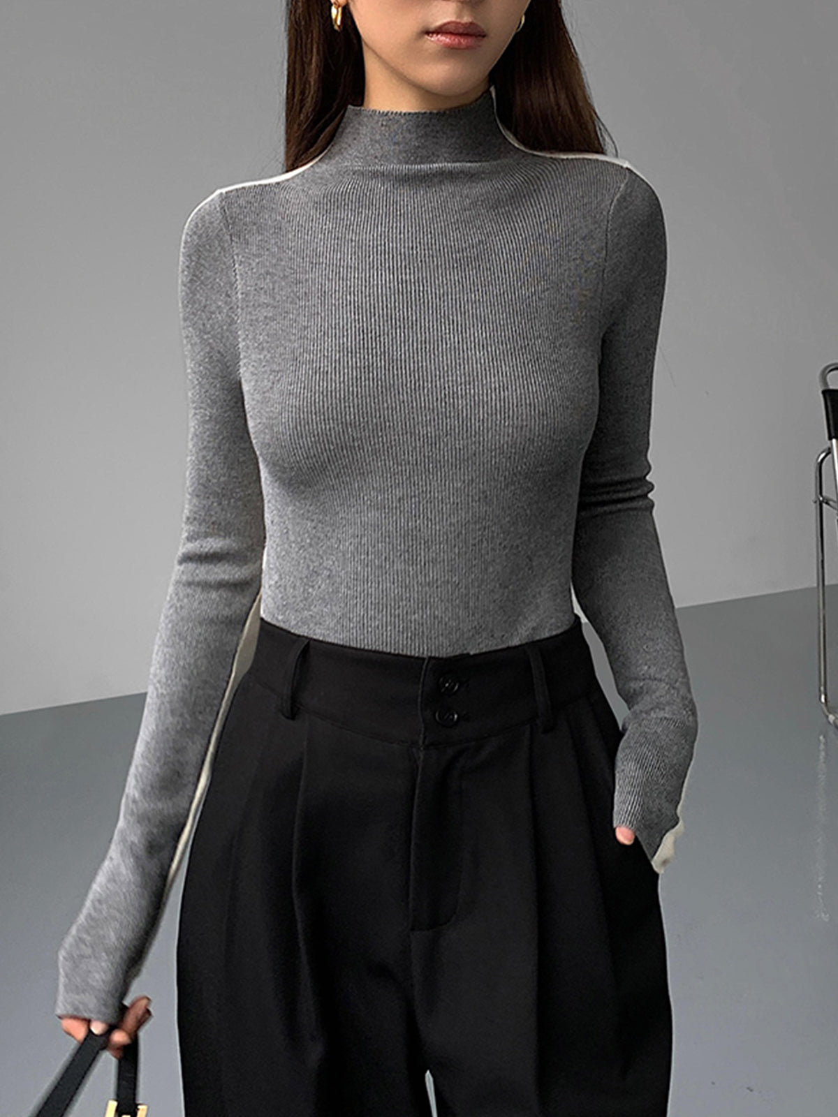 Zweifarbiges, doppelseitiges Stricktop mit langen Ärmeln