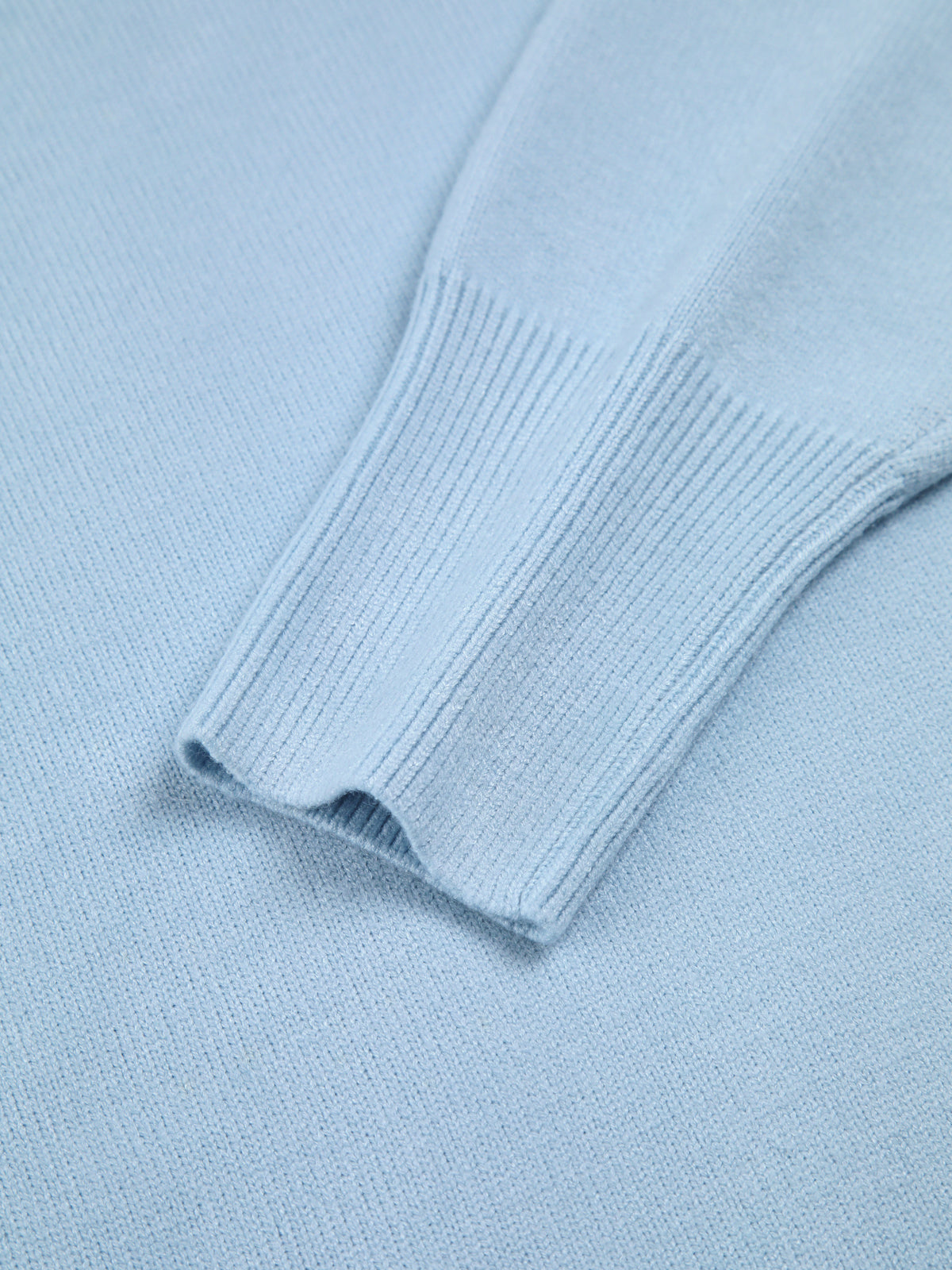 Wolkenloser Himmel Rollkragen Oversized Pullover