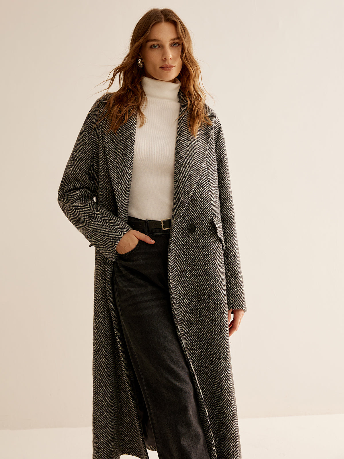 Wesentlicher vielseitiger langer Trenchcoat