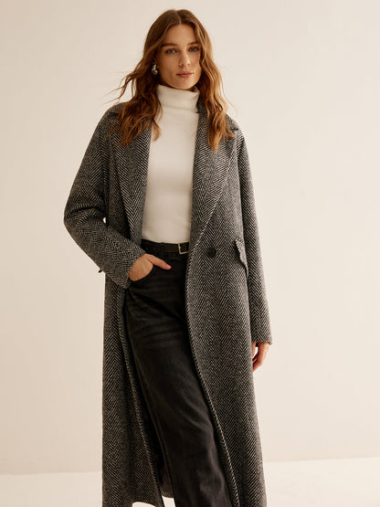 Wesentlicher vielseitiger langer Trenchcoat