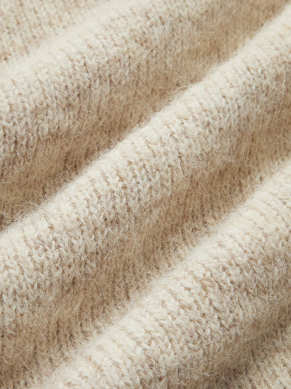 Eleganter Herzknopf-Cardigan
