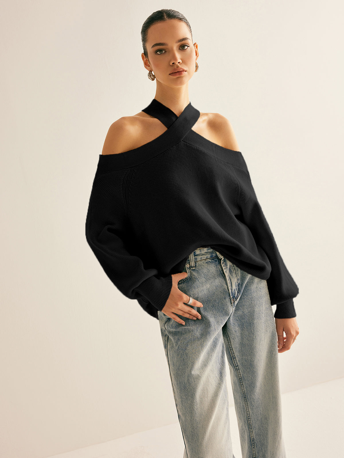 Kreuzkragen Cold-Shoulder Pullover