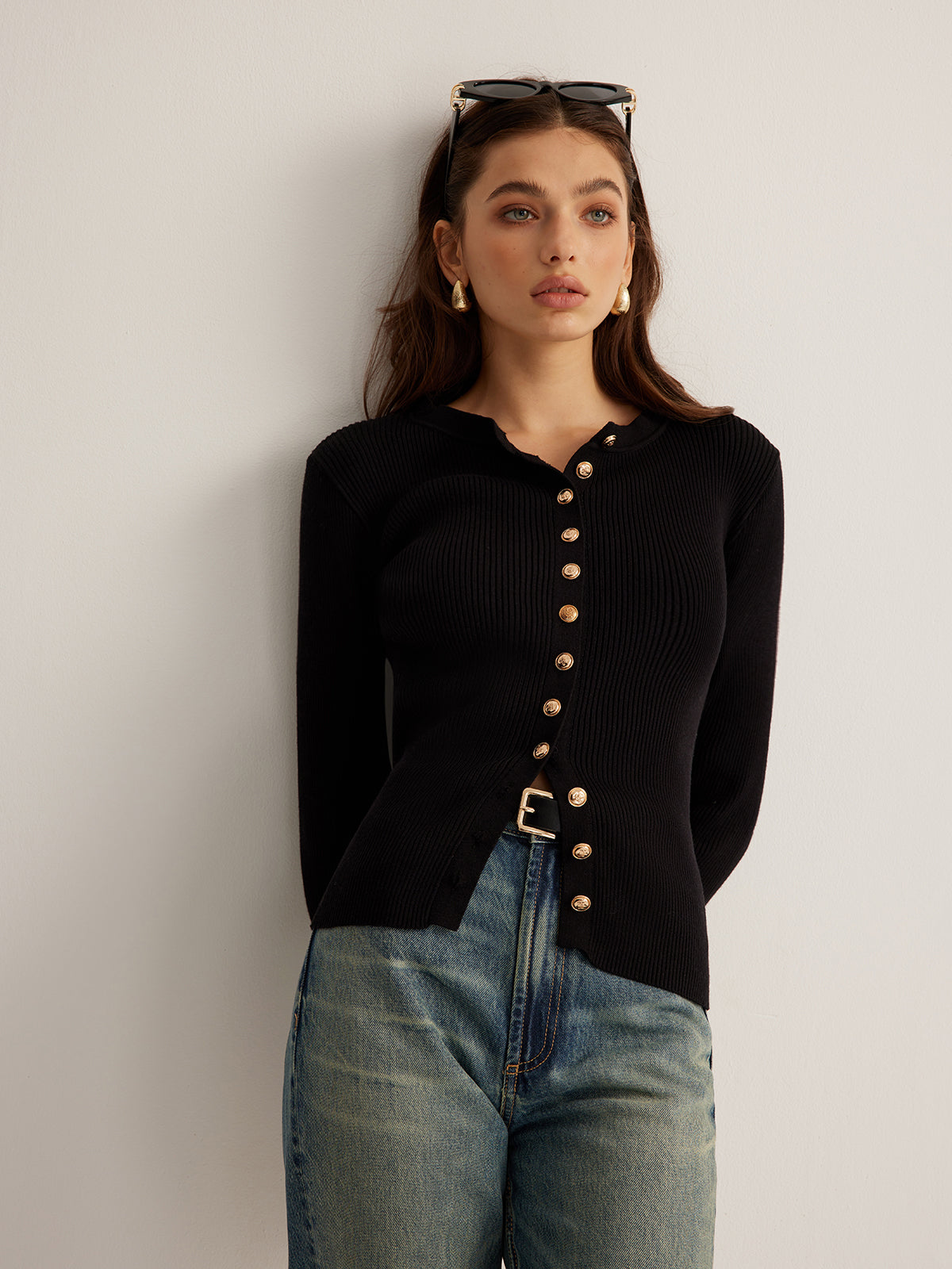 Knopf-Down Skinny Stricktop