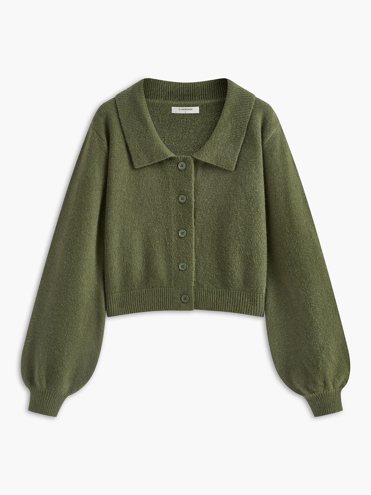 Kurze Strickjacke mit Knopfkragen