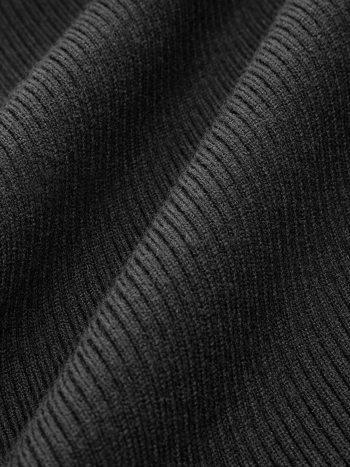 Knopf-Down Skinny Stricktop