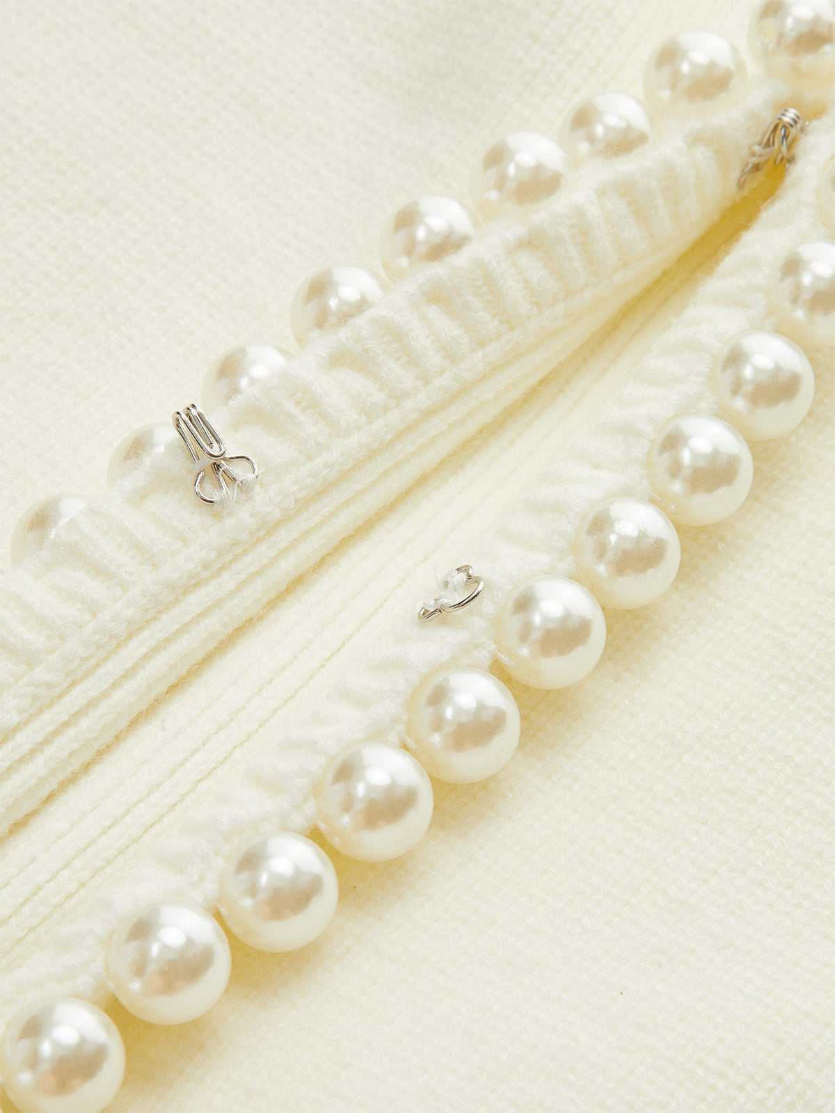 Perlenverzierte Kurzarm-Cardigan