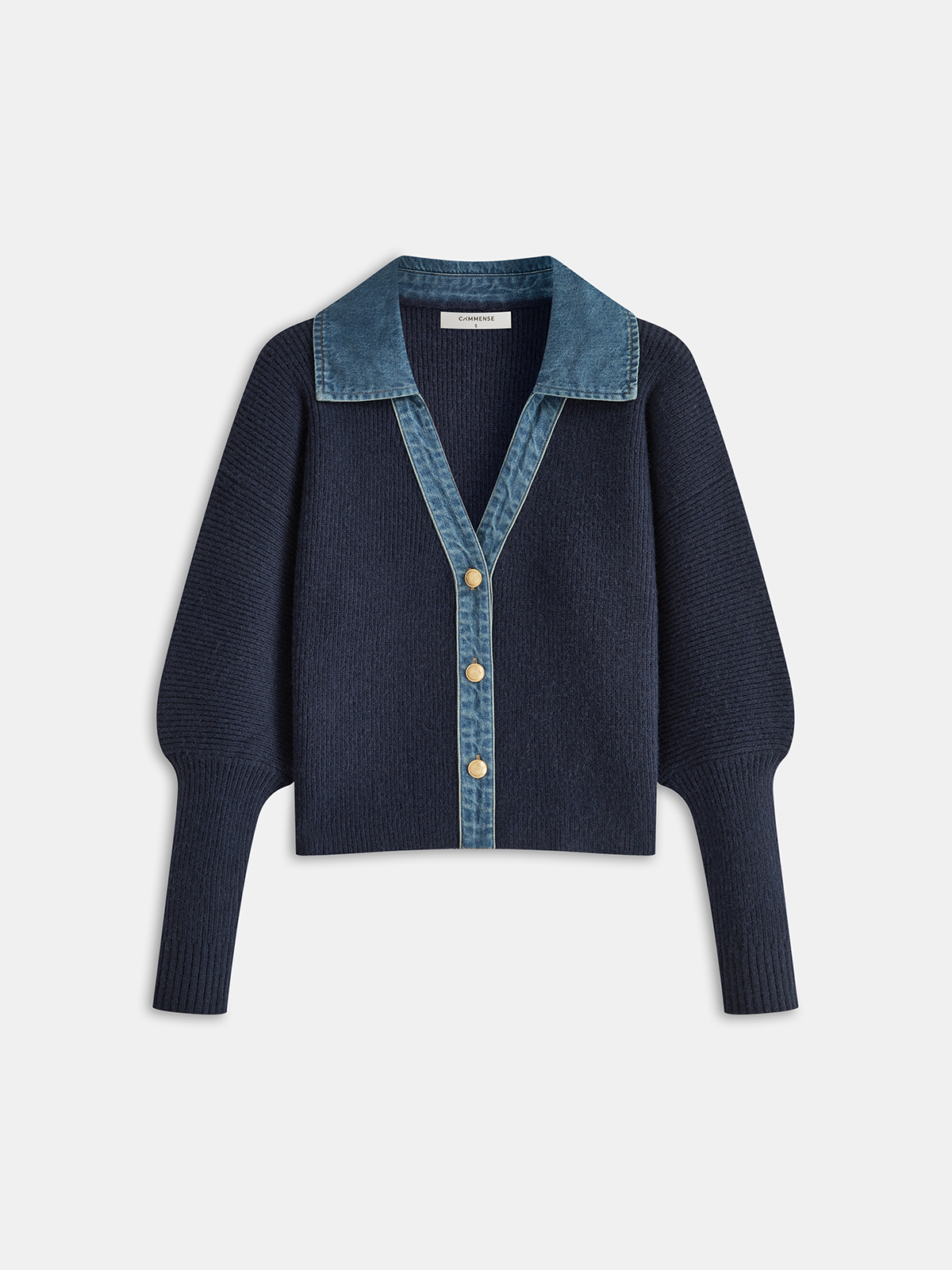 Knit Cardigan mit Lammbeinschnitt-Ärmeln aus Denim
