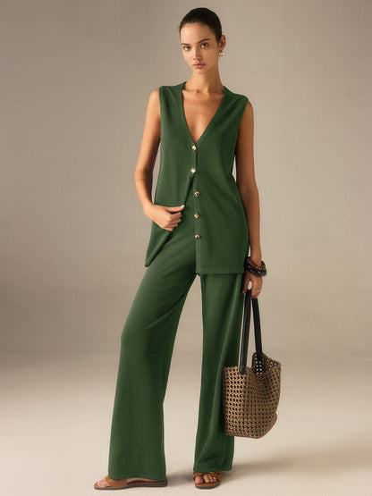 Goldenes Knopf Strickweste Hosen Set