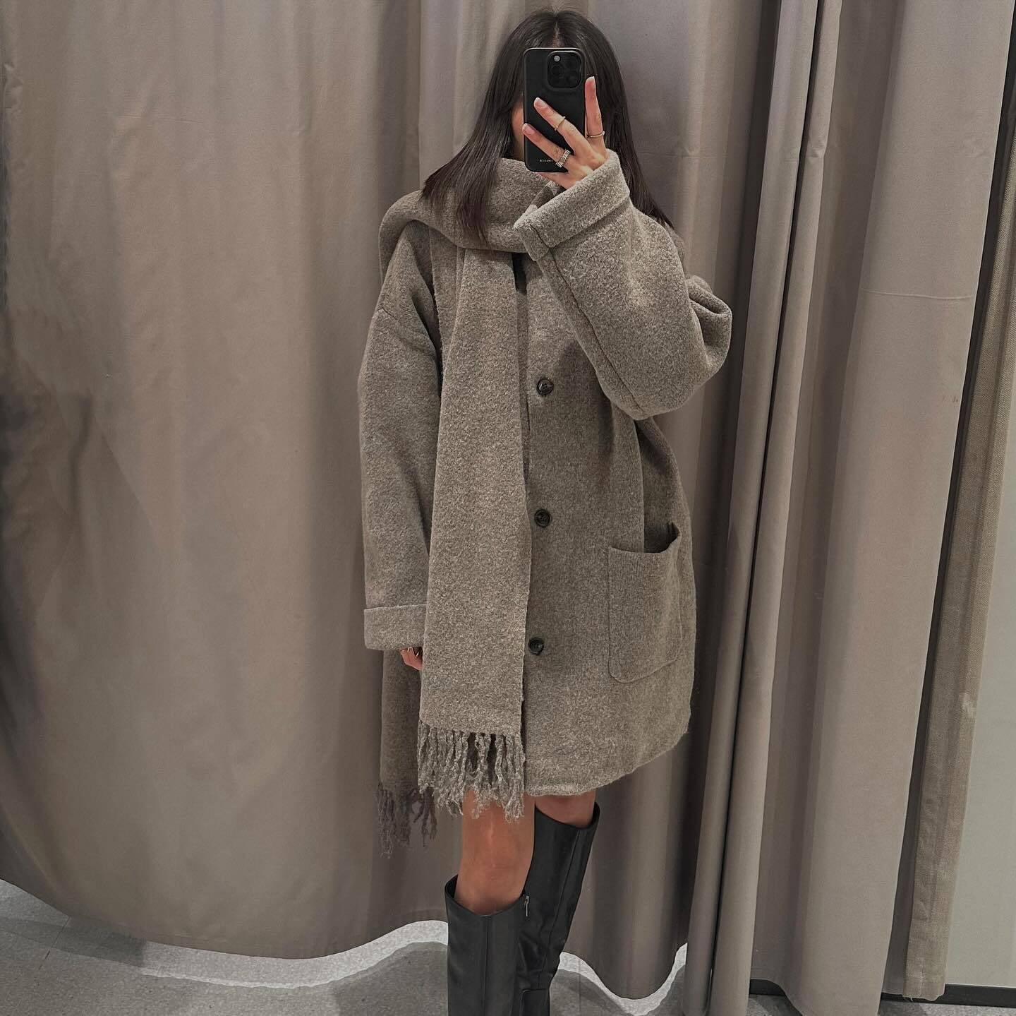 Mystique & Co™ Cardigan Schal