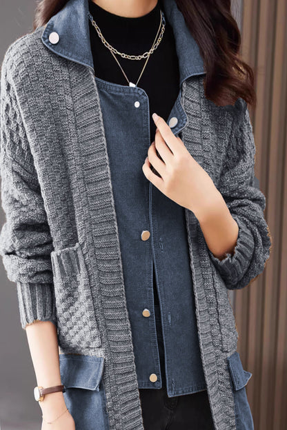 Gestrickter Cardigan-Mantel mit Einsätzen