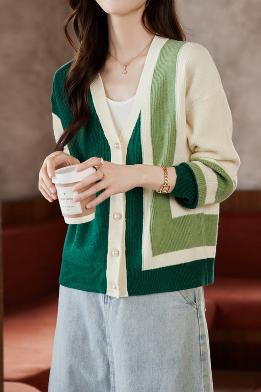 Lässiger, lockerer Strick-Cardigan mit Kontrastfarbe