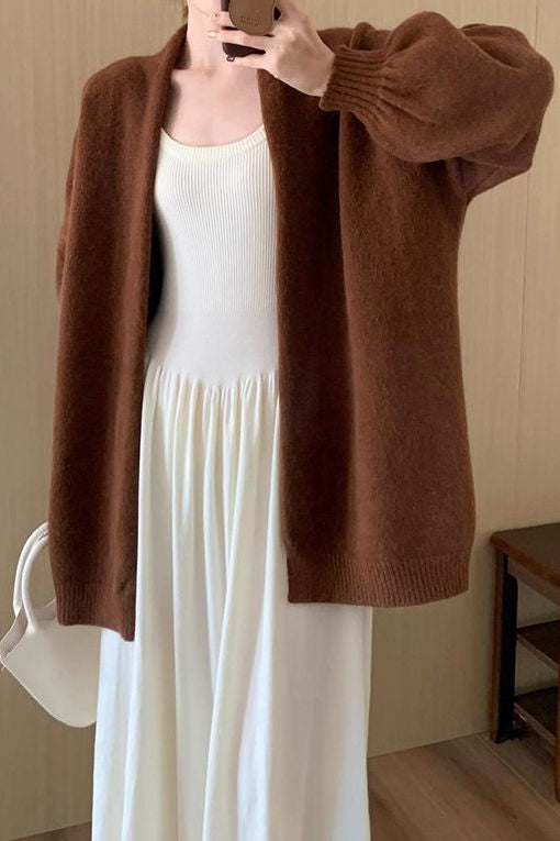 Lässiger, lockerer, mittellanger Strickcardigan