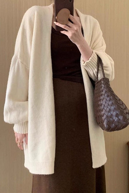 Lässiger, lockerer, mittellanger Strickcardigan