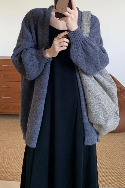 Lässiger, lockerer, mittellanger Strickcardigan