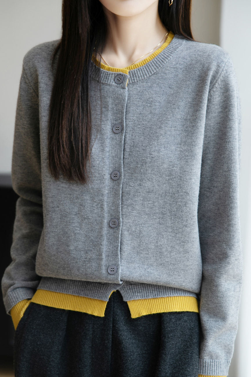 Lässiger Rundhals-Fake-Zweiteiler mit Paneelen Cardigan