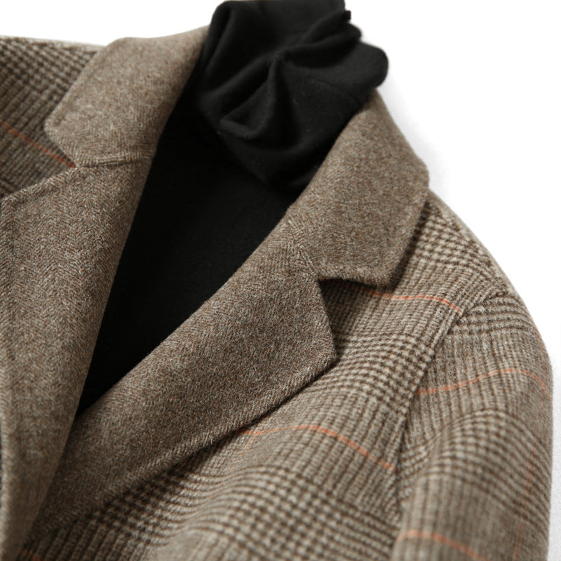 Der Essenzielle Wollmantel von Valentina Rossi