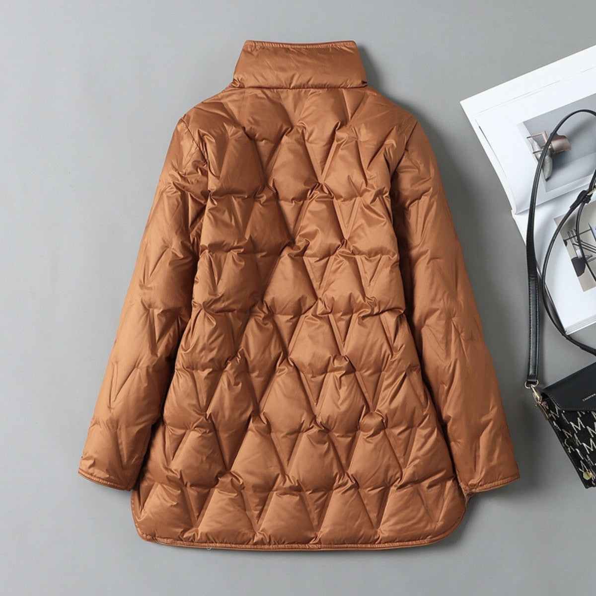 Nordische gesteppte Daunenjacke