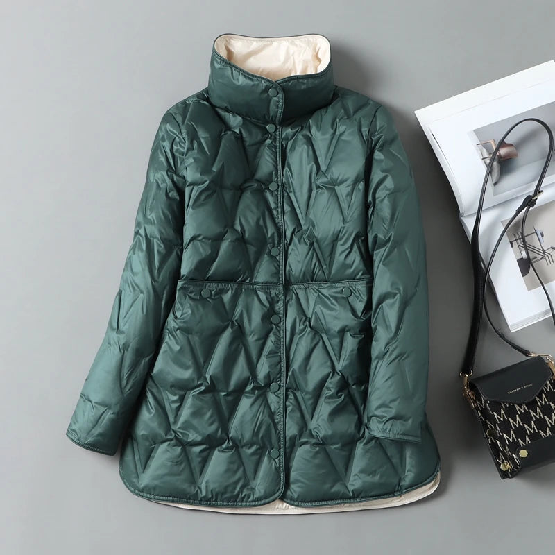 Nordische gesteppte Daunenjacke