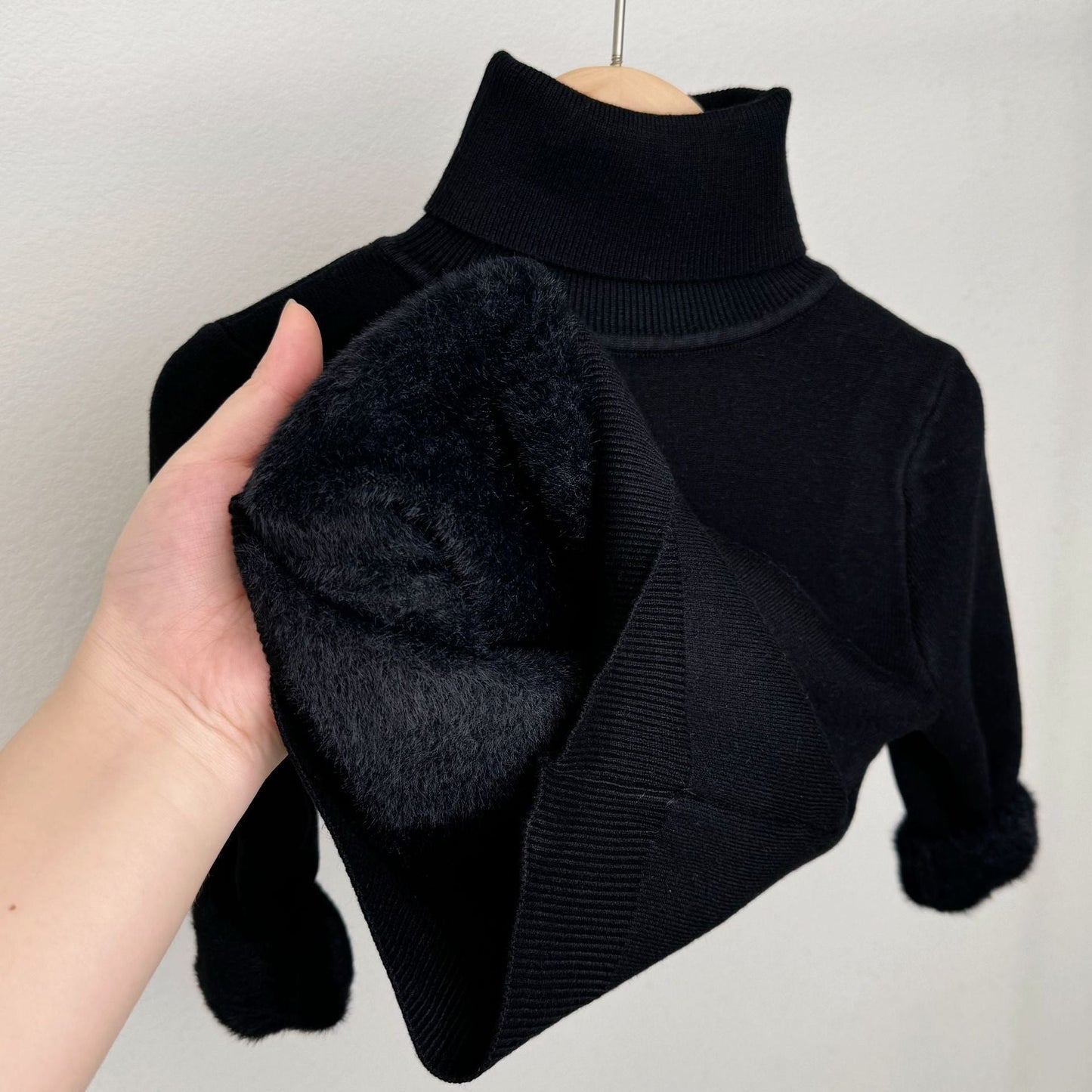 LUMI™ – Fleecegefütterter Strickpullover