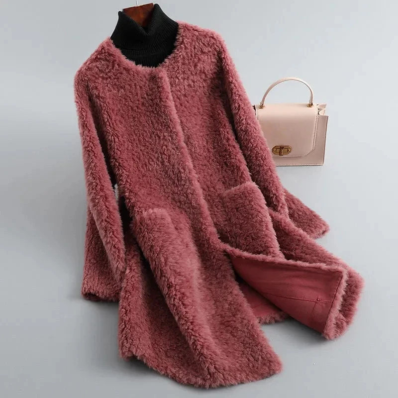 Glacira Fleece Mantel