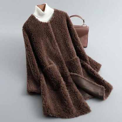 Glacira Fleece Mantel