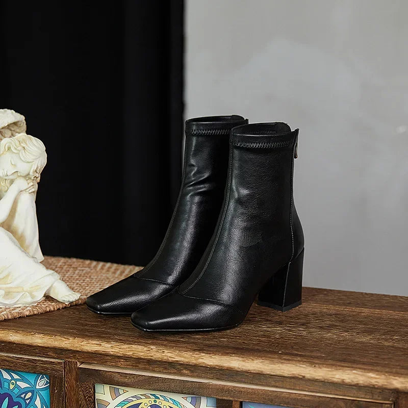 Refina Stiefeletten
