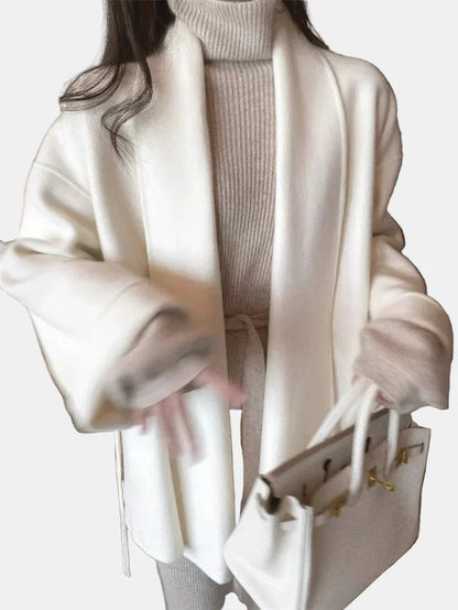 Freya Handgemachter Mantel – Elegantes & Einzigartiges Design