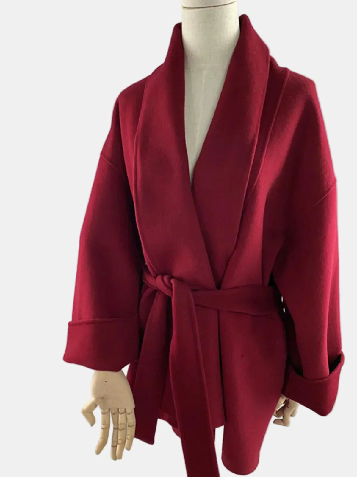 Freya Handgemachter Mantel – Elegantes & Einzigartiges Design