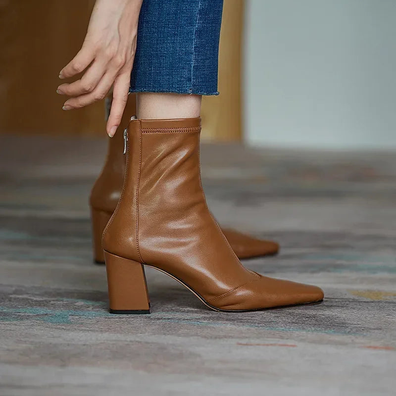 Refina Stiefeletten